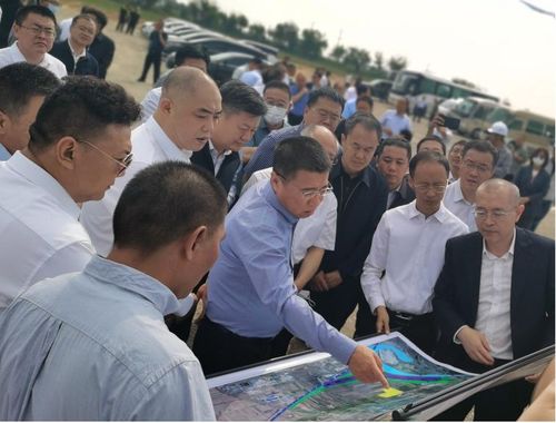 生物基新材料產業園動工伊始 勠力同心促轉型發展 大同市委副書記 市長張強赴云岡經濟技術開發區現場辦公